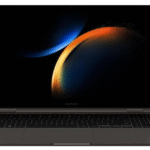 Foto de frente do Notebook Samsung Galaxy Book3